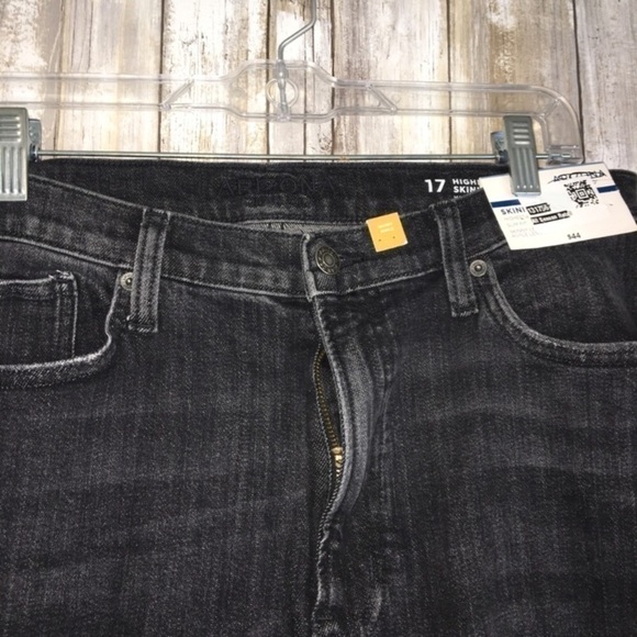NWT Arizona Jeans Distressed Skinny Jeans - Picture 5 of 7